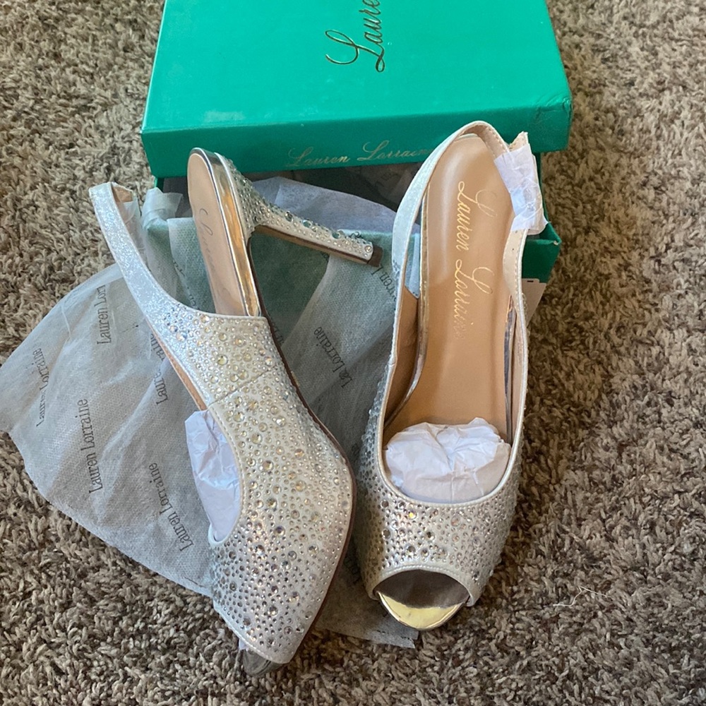 Lauren Lorraine Paula-3 Silver Heel